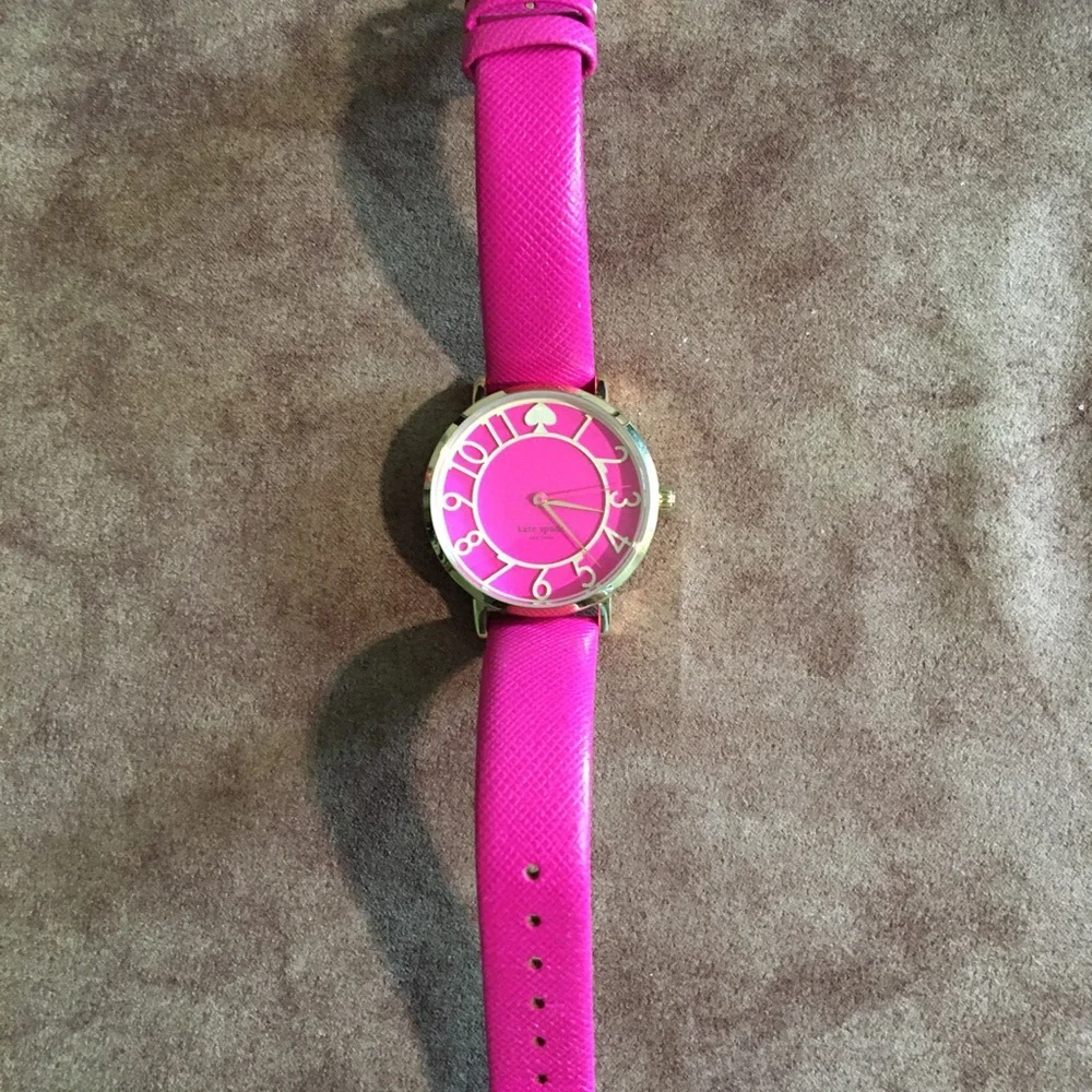 KATE SPADE METRO NWOT AUTHENTIC GENUINE LEATHER HOT PINK GOLD-TONE WATCH